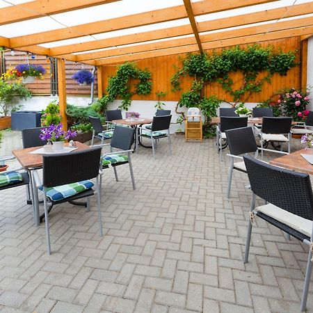 Hotel & Ferienwohnungen Bohlenblick Saalfeld Saale Buitenkant foto