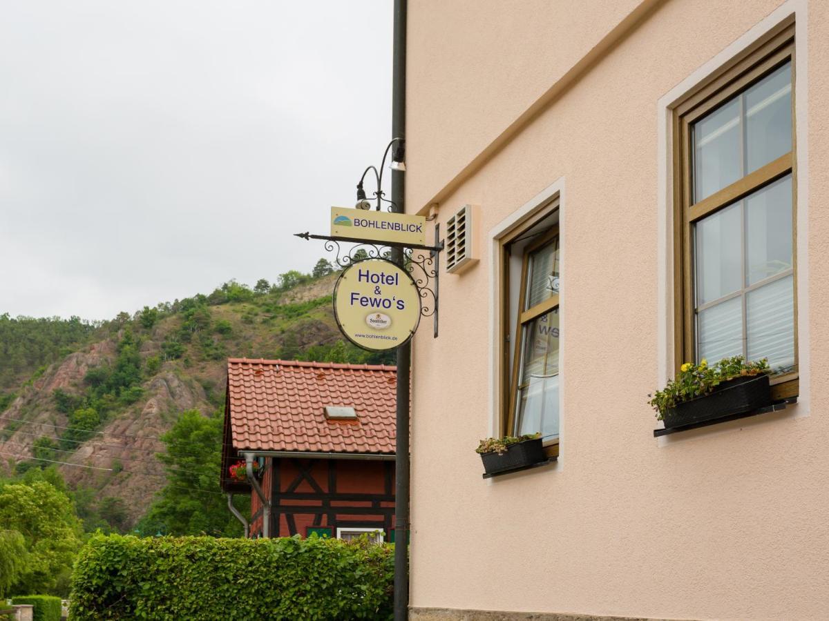 Hotel & Ferienwohnungen Bohlenblick Saalfeld Saale Buitenkant foto